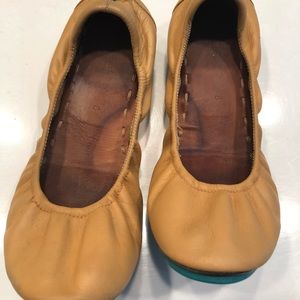 Tieks Ballerina Flats - Size 8 - Camel